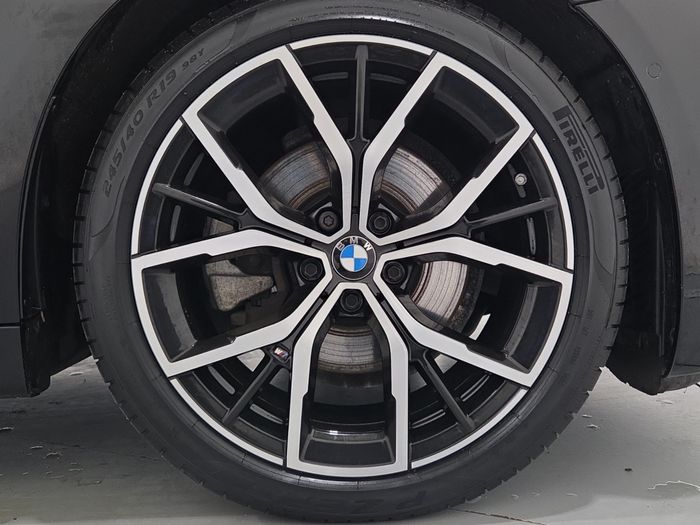 BMW 5 Series 2023