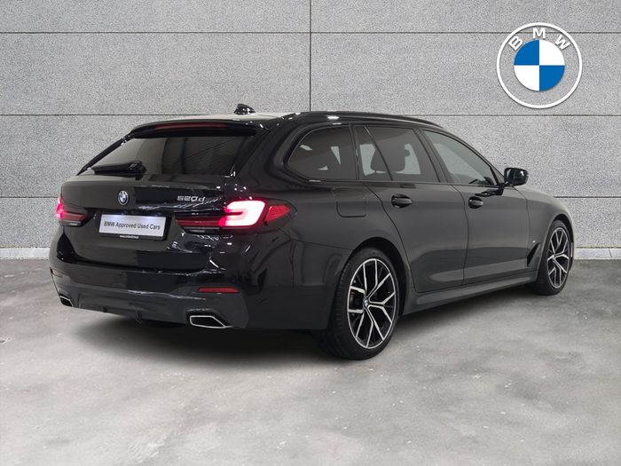 BMW 5 Series 2023