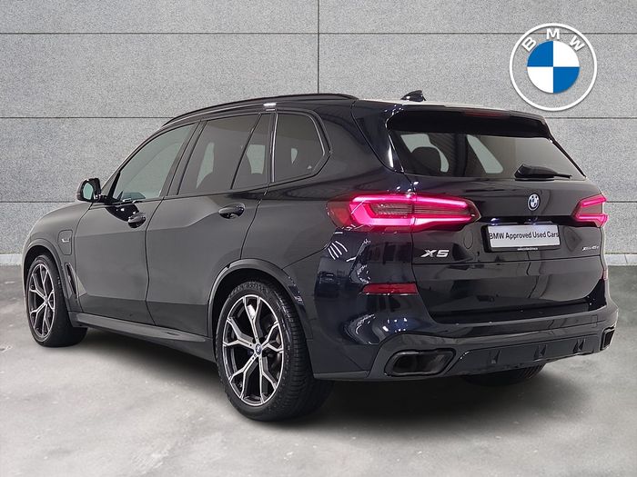 BMW X5 2022