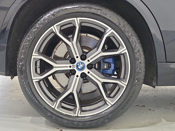 BMW X5 2022