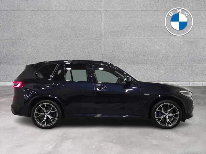 BMW X5 2022