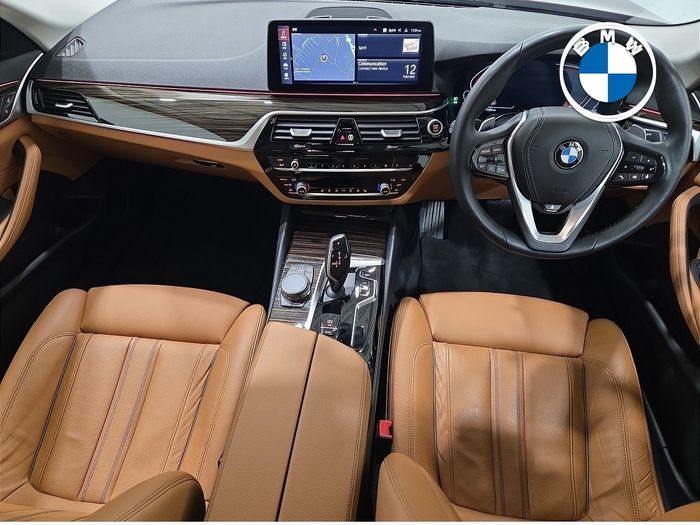 BMW 5 Series 2023