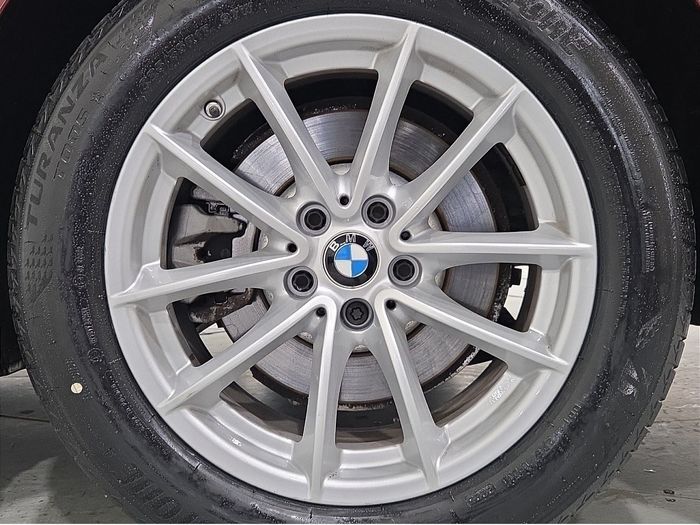 BMW 5 Series 2023