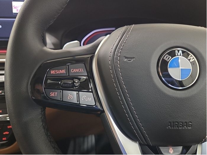 BMW 5 Series 2023