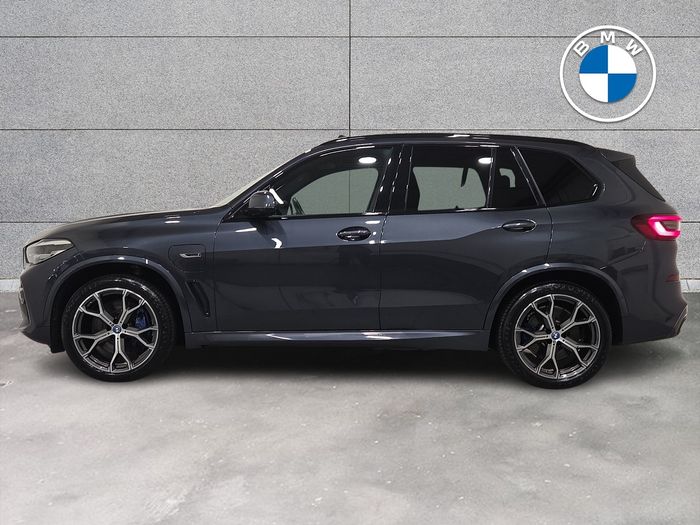 BMW X5 2022