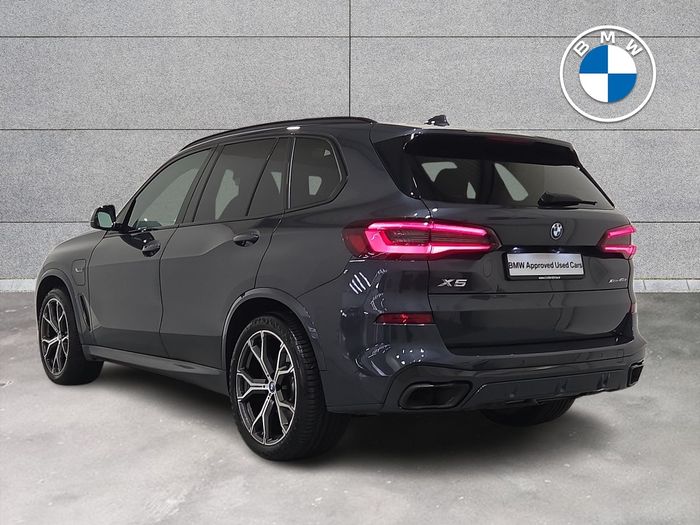 BMW X5 2022