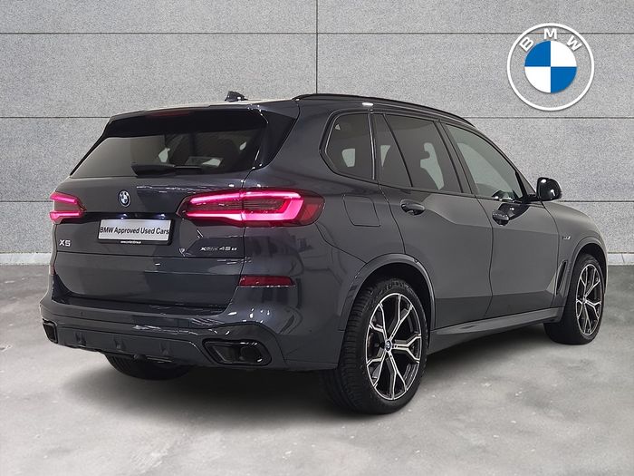 BMW X5 2022