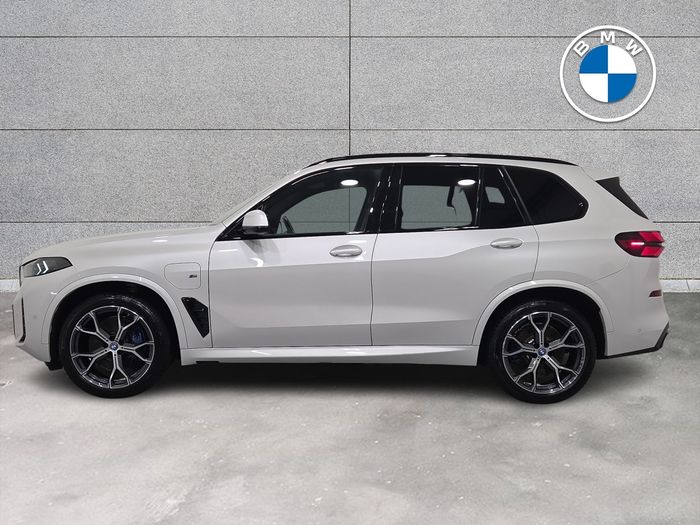 BMW X5 2024
