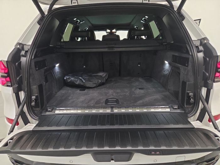 BMW X5 2024