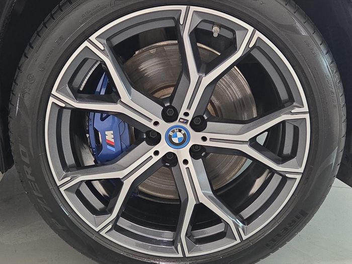 BMW X5 2024