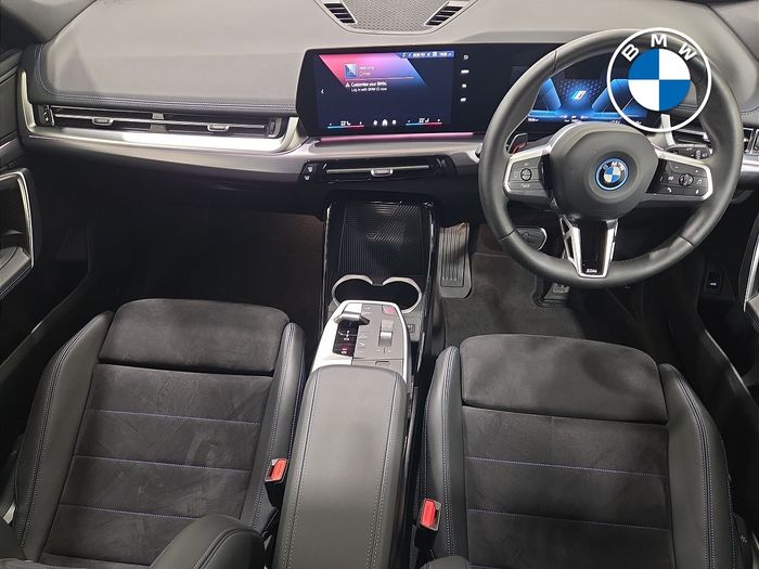 BMW iX1 2024