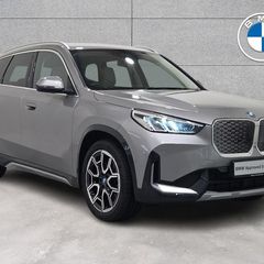 BMW iX1 2025