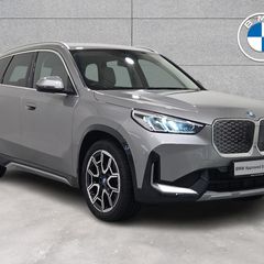 BMW iX1 2025
