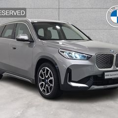 BMW iX1 2025