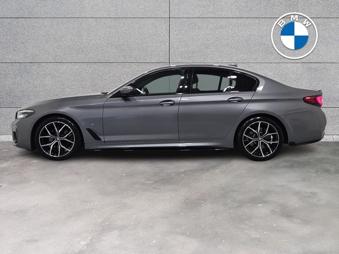 BMW 5 Series 2023
