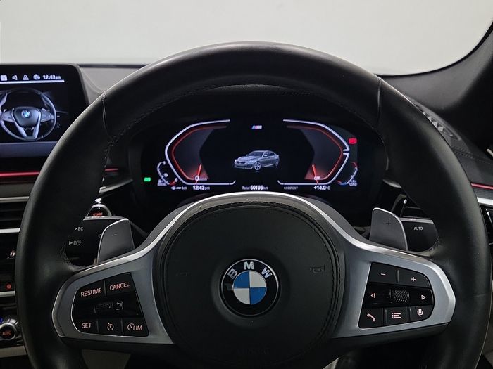 BMW 5 Series 2023