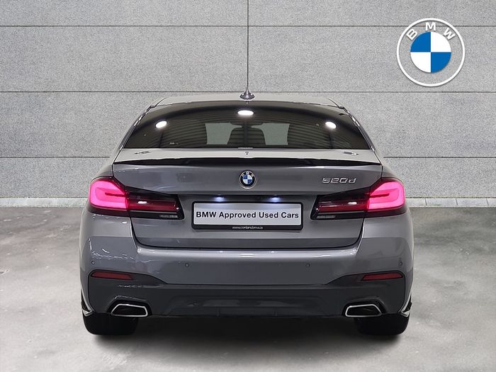 BMW 5 Series 2023