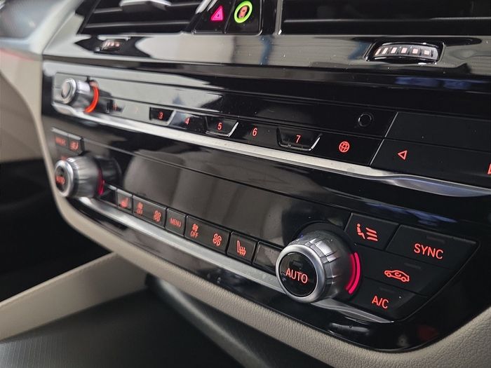 BMW 5 Series 2023