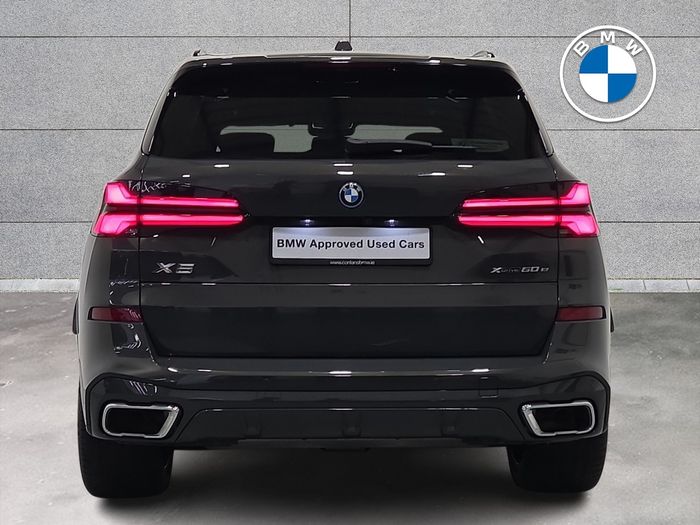 BMW X5 2023
