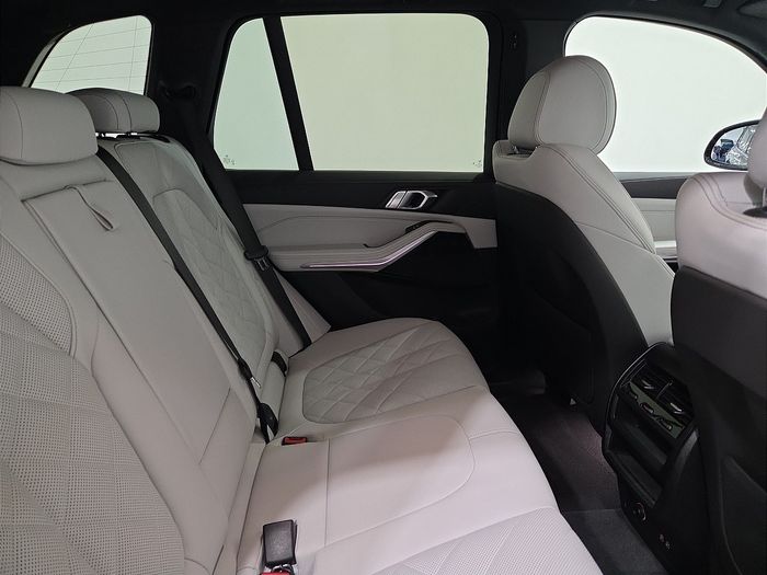BMW X5 2023