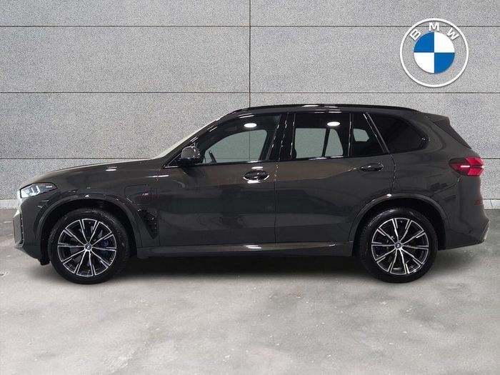 BMW X5 2023