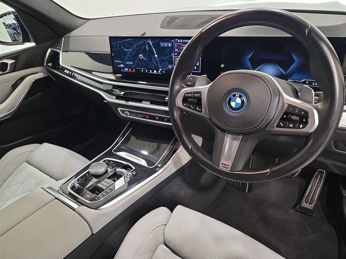 BMW X5 2023