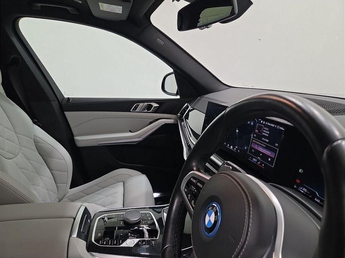 BMW X5 2023