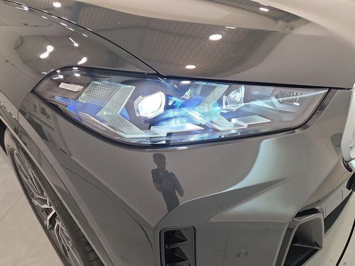 BMW X5 2023
