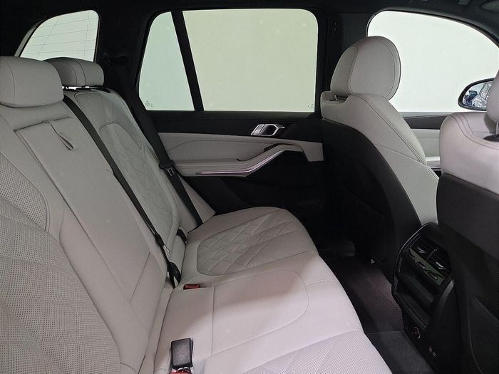 BMW X5 2023