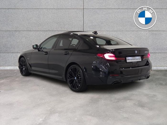BMW 5 Series 2022