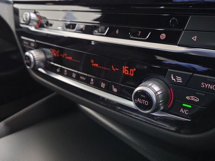 BMW 5 Series 2022