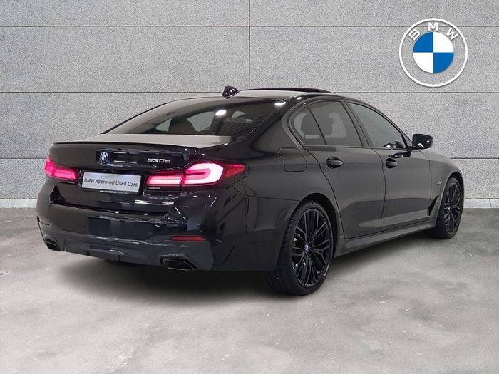 BMW 5 Series 2022