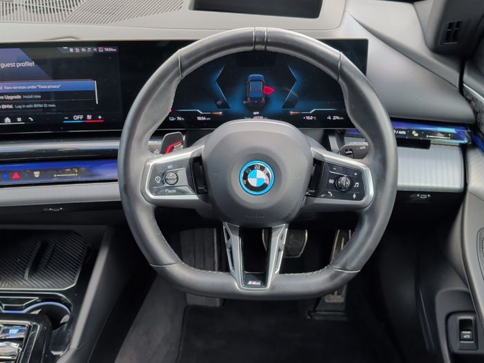 BMW i5 2024