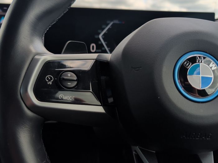 BMW i5 2024