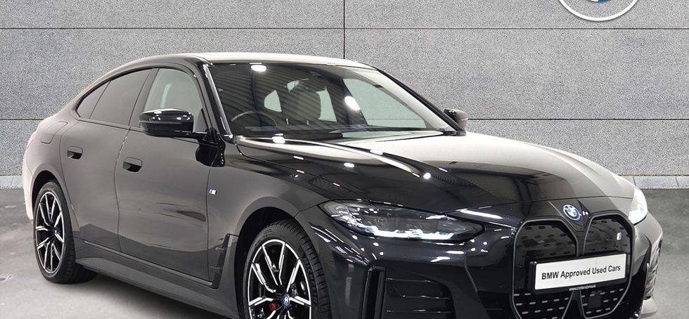 BMW i4 2023