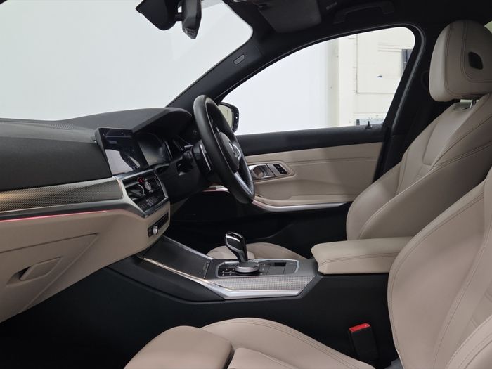 BMW 3 Series 2020