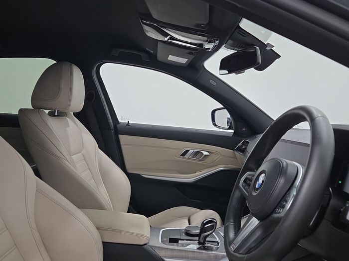 BMW 3 Series 2020