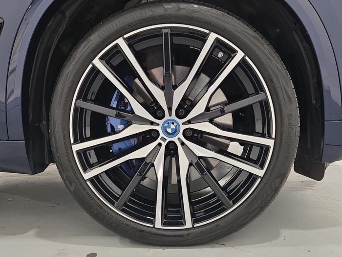 BMW X5 2024