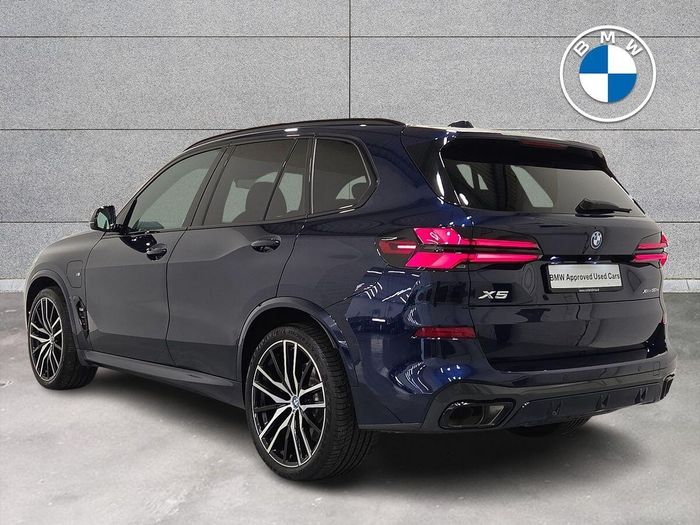 BMW X5 2024