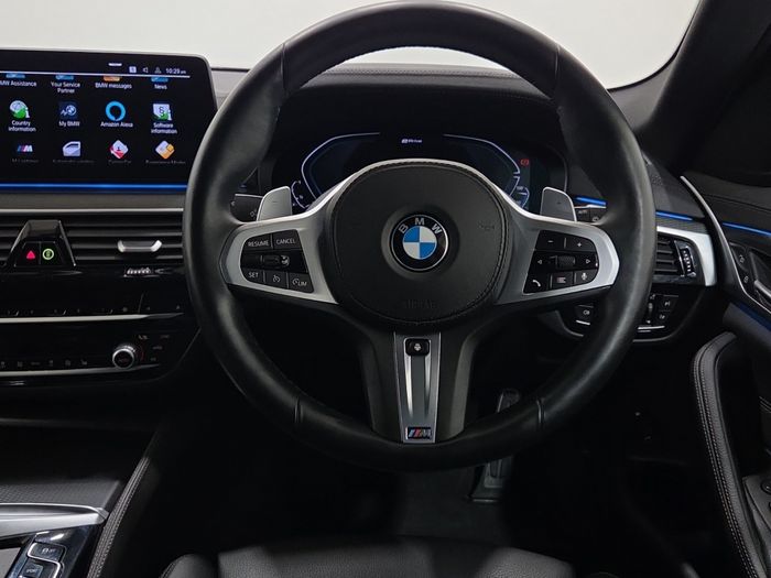 BMW 5 Series 2021