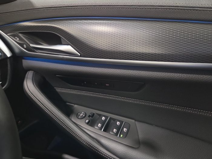 BMW 5 Series 2021