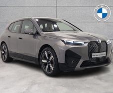 BMW IX 2025