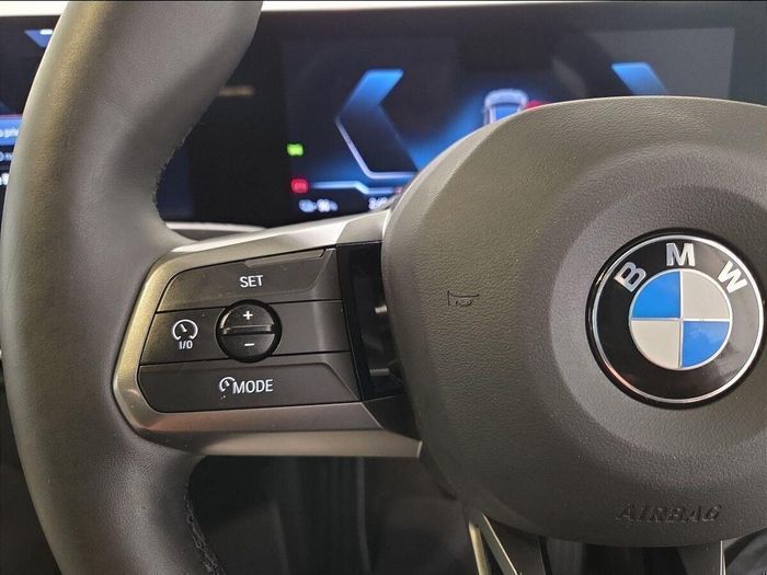 BMW IX 2025