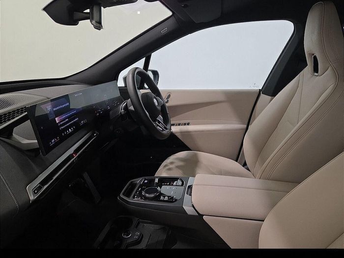 BMW IX 2025