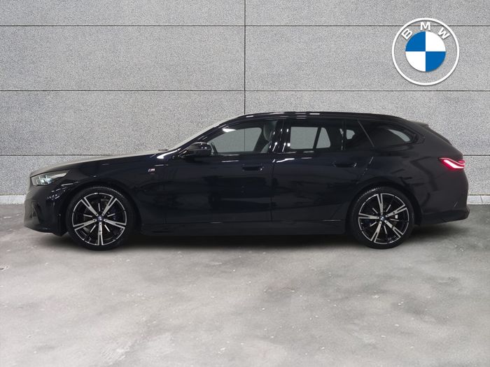 BMW 5 Series 2025