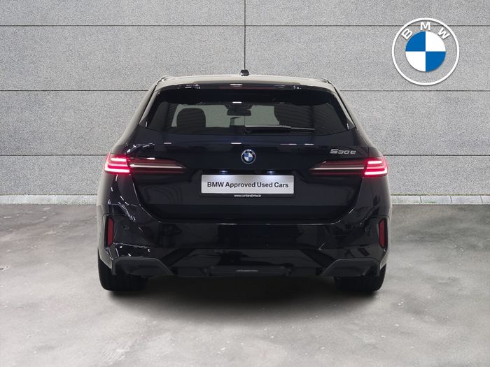 BMW 5 Series 2025