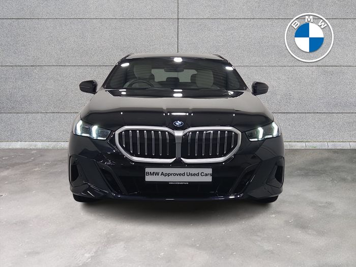 BMW 5 Series 2025