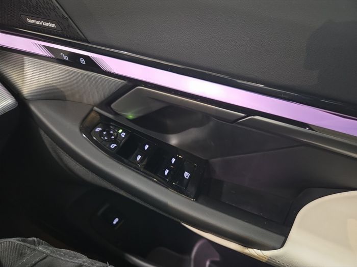BMW 5 Series 2025