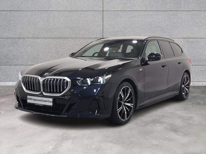 BMW 5 Series 2025