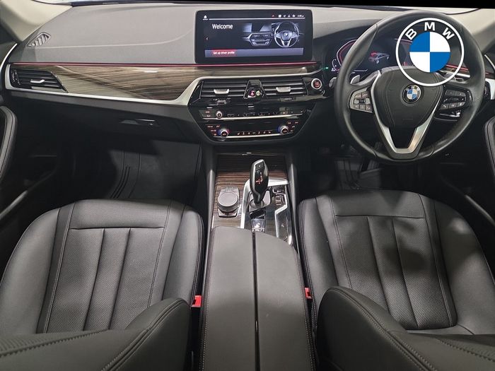 BMW 5 Series 2022